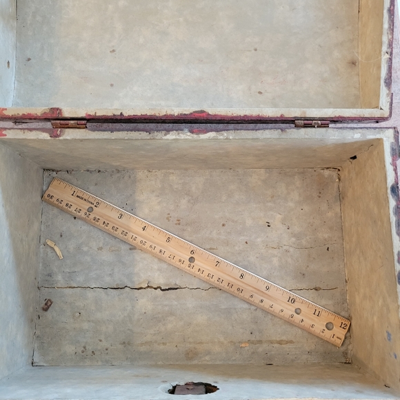 Vintage ~ Antique ~ Handmade Trunk ~ Early 20th Century ~ Rustic ~ Farmh… - Picture 10 of 14